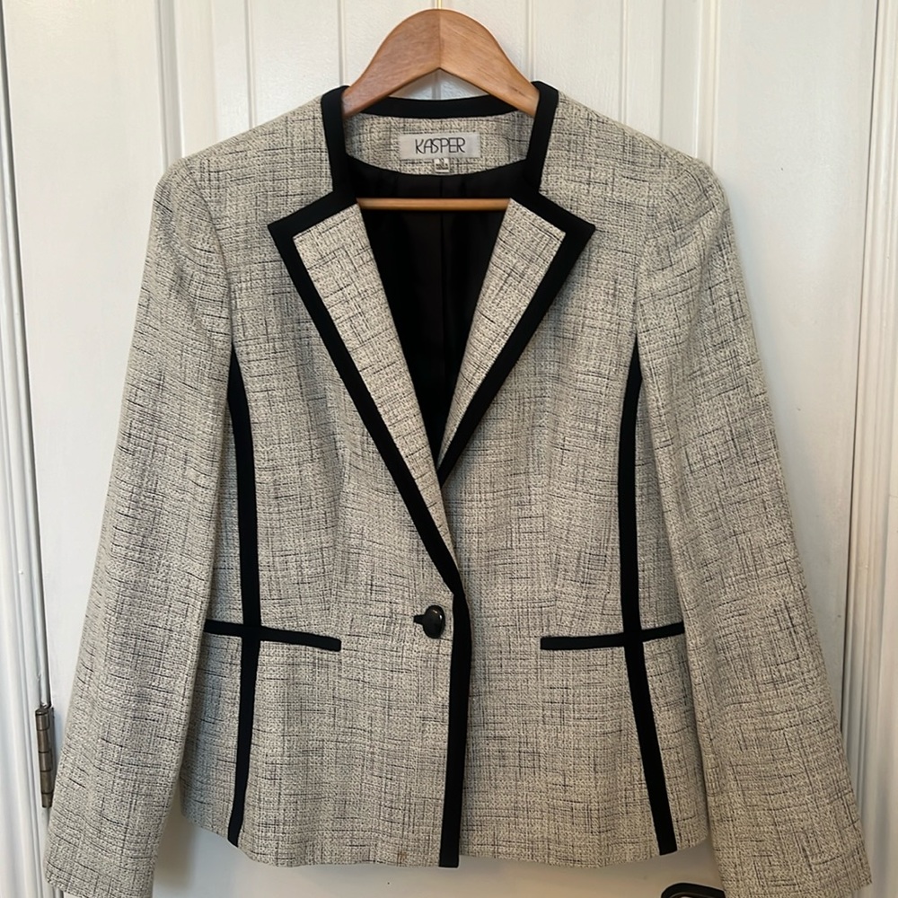 Kasper women blazer